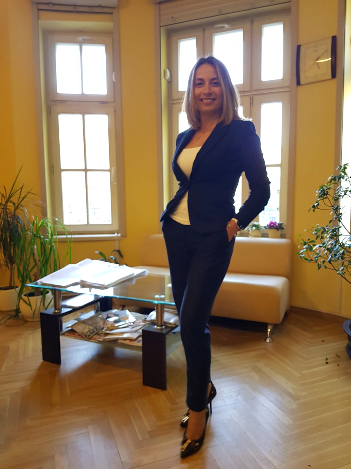 Olga Notar im Büro
